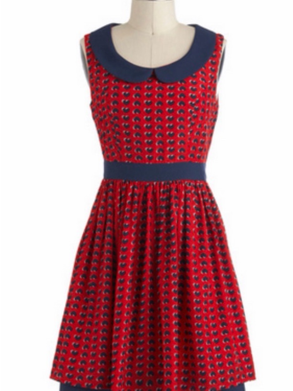 Scene of Hearts Dress - Rare Red Dress from episode of Garfunkle & Oates